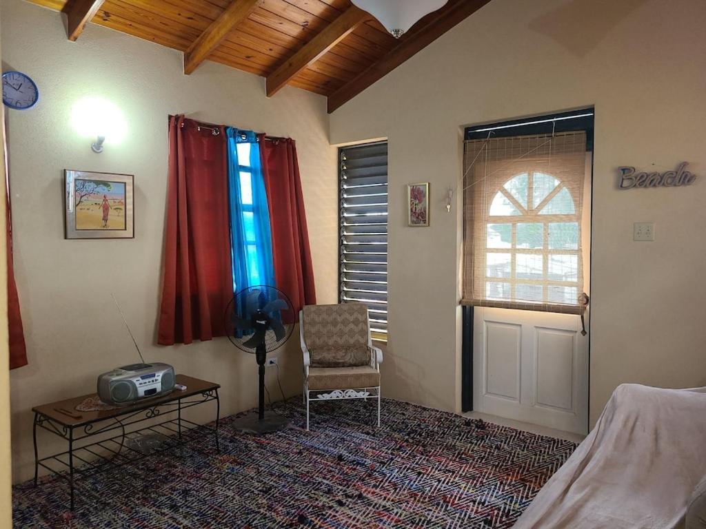 Donamae 2 Story Barbados House Vila Bridgetown Exterior foto